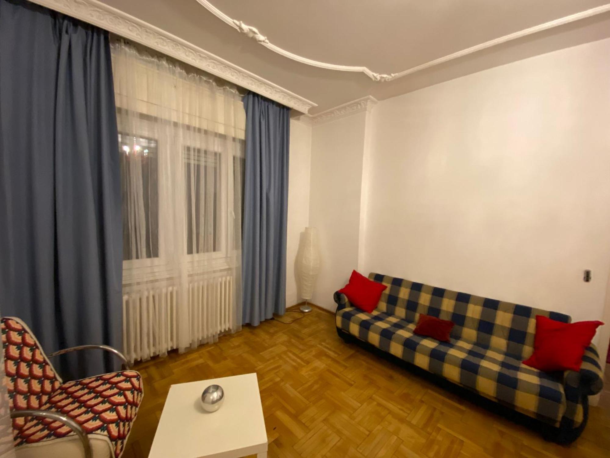 Apartman With Balcony And Ac Next To Danube Budapest
